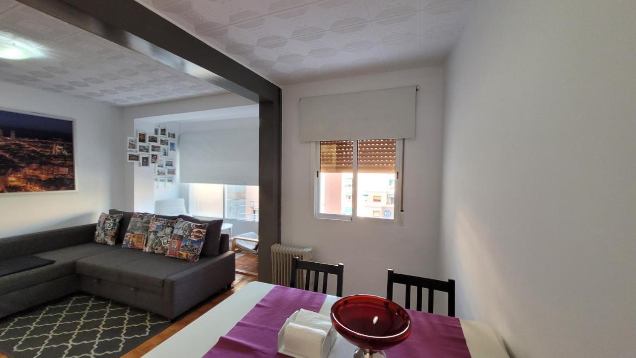 Apartaments B O D Collblanc โอสปิตาเล็ต เดอ โยเบรกัต ภายนอก รูปภาพ