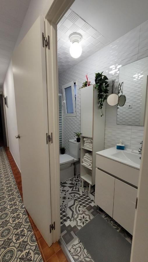 Apartaments B O D Collblanc โอสปิตาเล็ต เดอ โยเบรกัต ภายนอก รูปภาพ