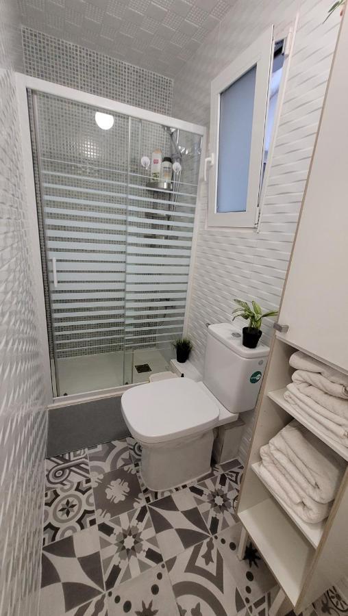 Apartaments B O D Collblanc โอสปิตาเล็ต เดอ โยเบรกัต ภายนอก รูปภาพ