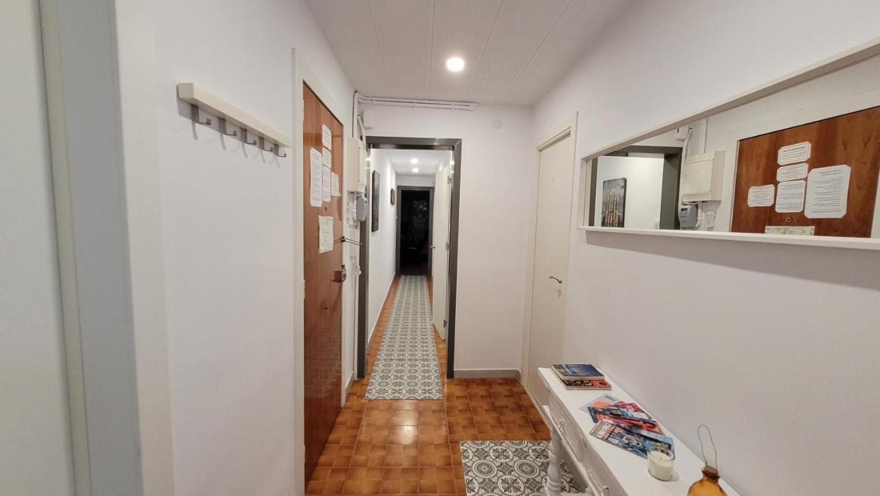 Apartaments B O D Collblanc โอสปิตาเล็ต เดอ โยเบรกัต ภายนอก รูปภาพ